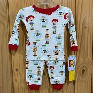 🎄Disney Pixar Toy Story 2 Piece Pajama Set🎄